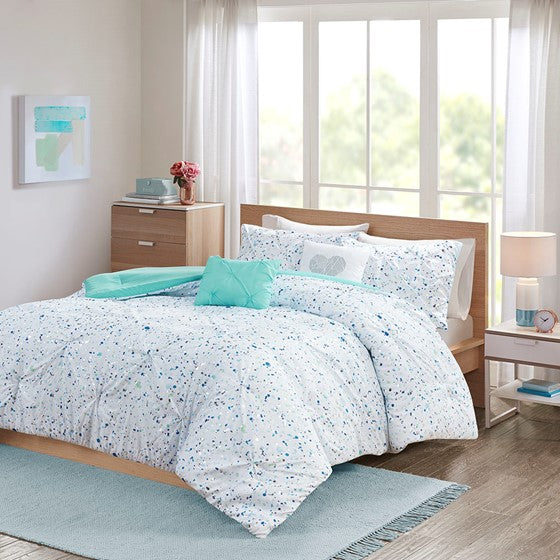 Olliix.com Comforters & Blankets - Metallic Printed and Pintucked Comforter Set Aqua blue Full/Queen