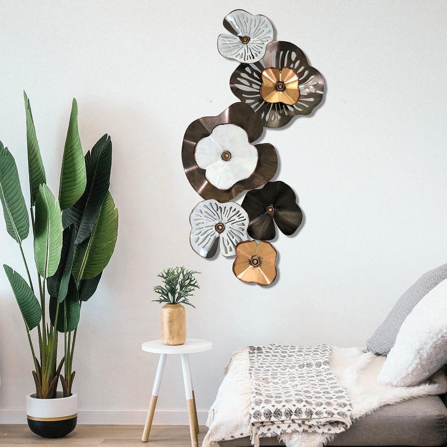 Sagebrook Home Wall Flowers & Hangings - Metal 33" Flowers Wall Deco Black & Gold