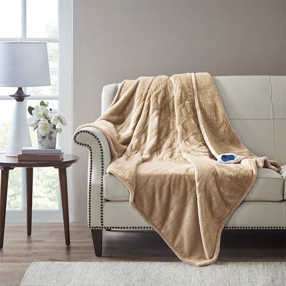 Throw Beige