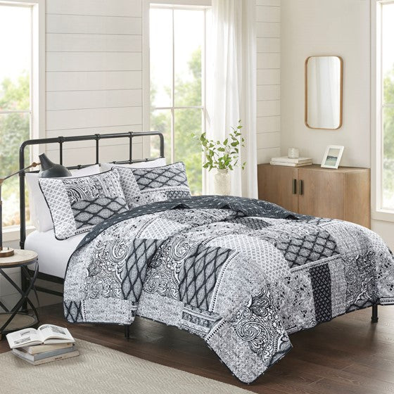 Olliix.com Coverlet - 3 Piece Reversible Microfiber Quilt Set Black Full/Queen