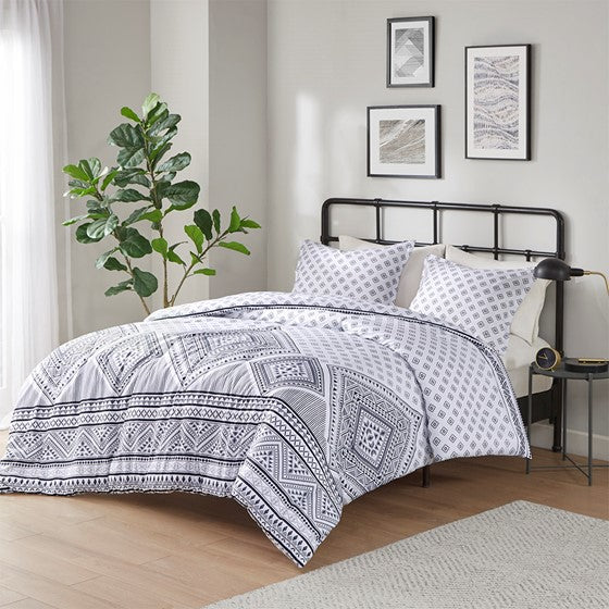 Reversible Comforter Set Black/White Twin XL