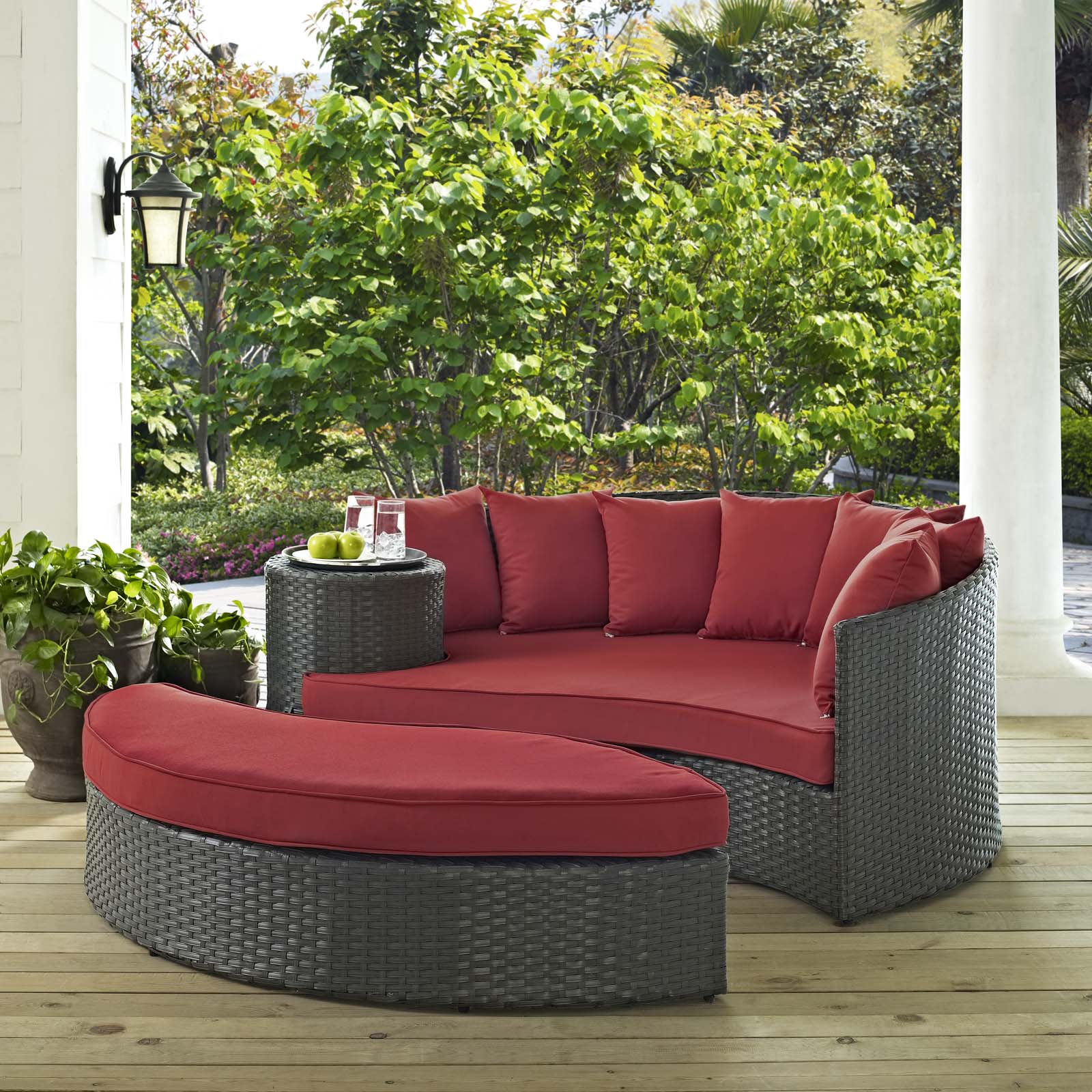 Sojourn Outdoor Patio Sunbrella Daybed Canvas Red 71"W