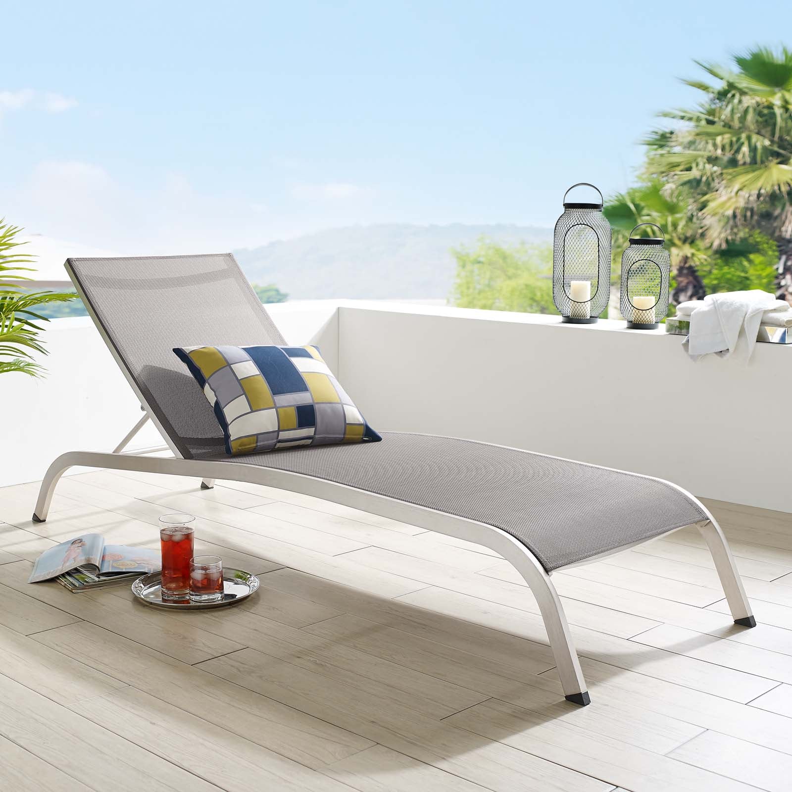 Modway Outdoor Loungers - Savannah Mesh Chaise Outdoor Patio Aluminum Lounge Chair Gray