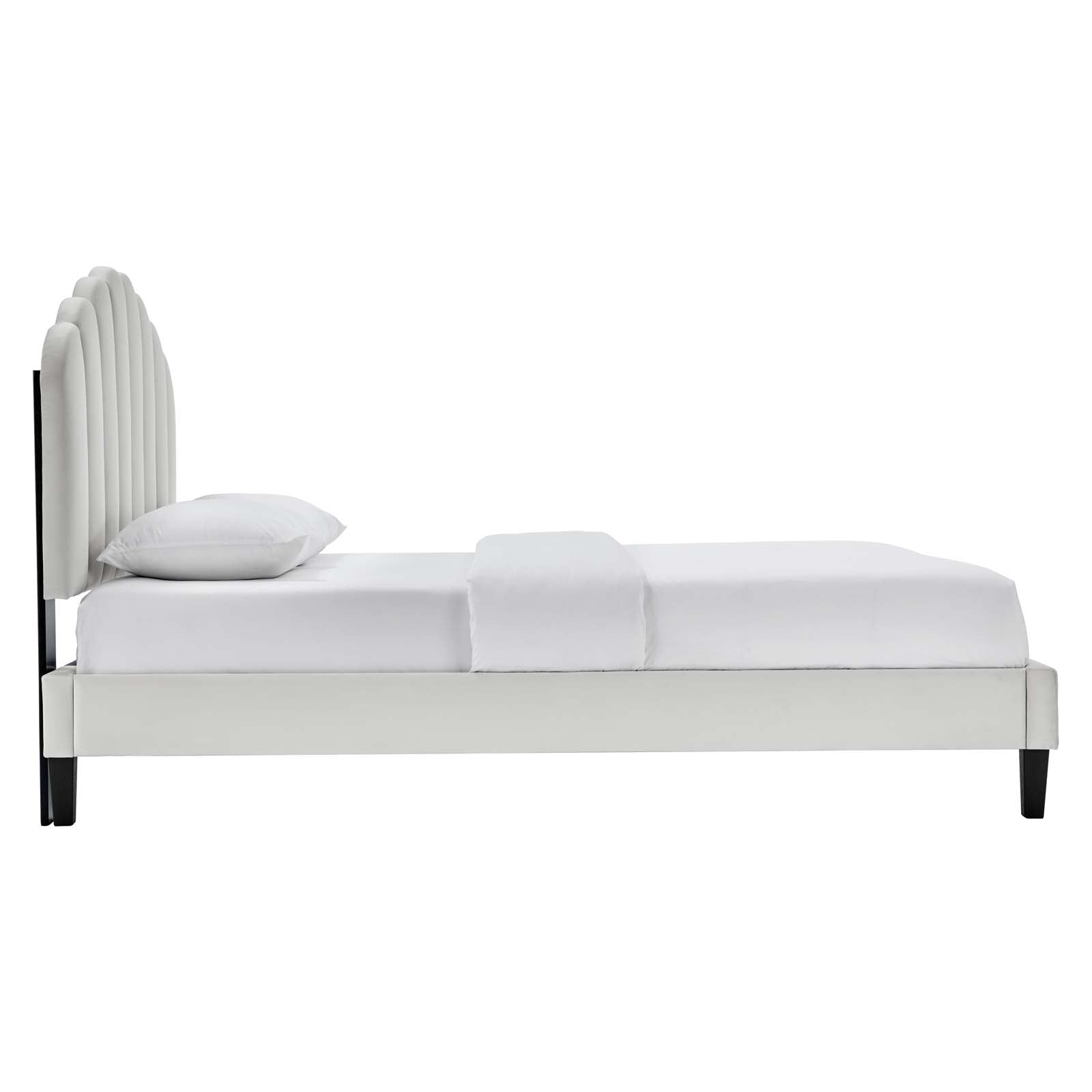 Modway Beds - Daisy Performance Velvet Queen Platform Bed Light Gray