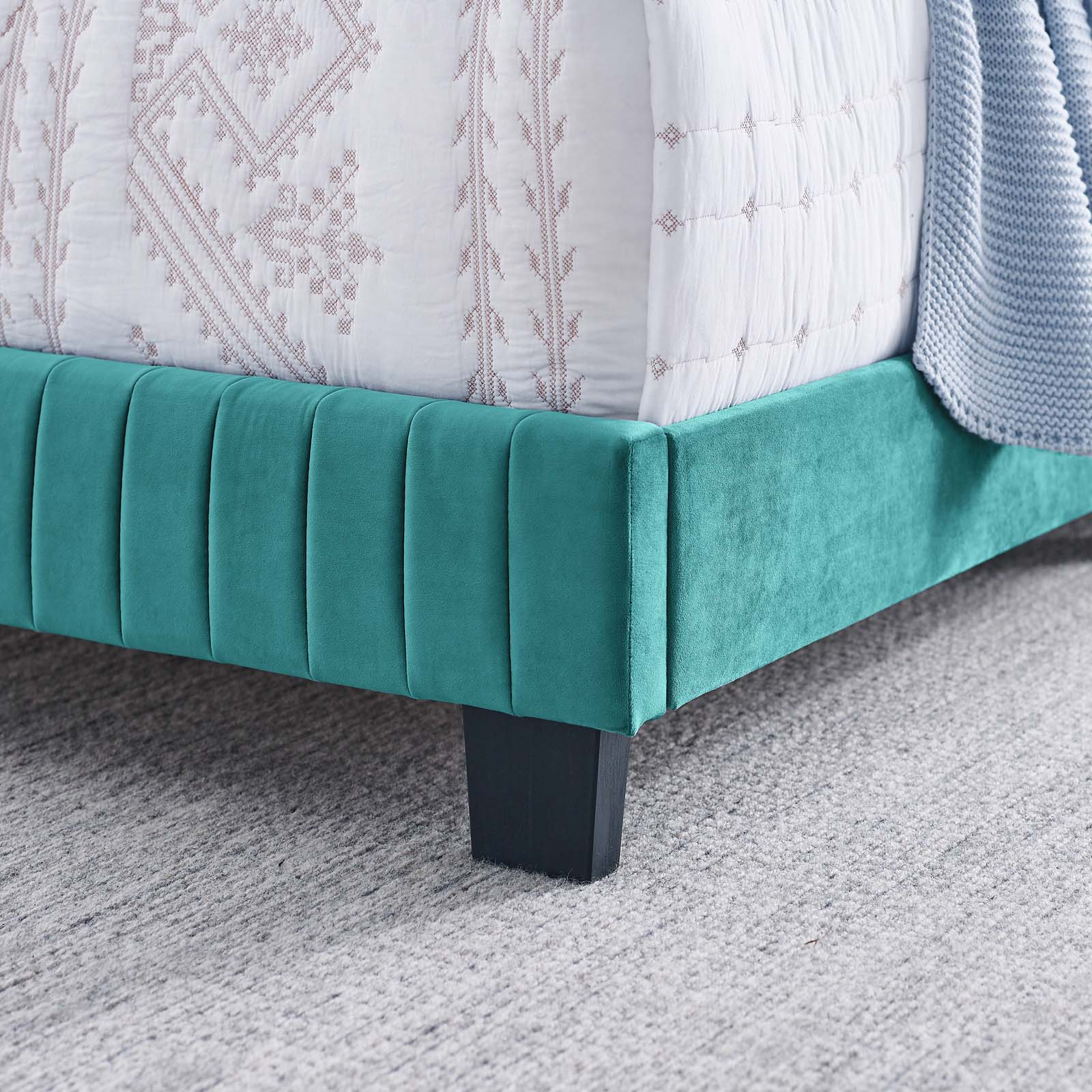 Modway Beds - Celine Channel Tufted Performance Velvet King Bed Teal