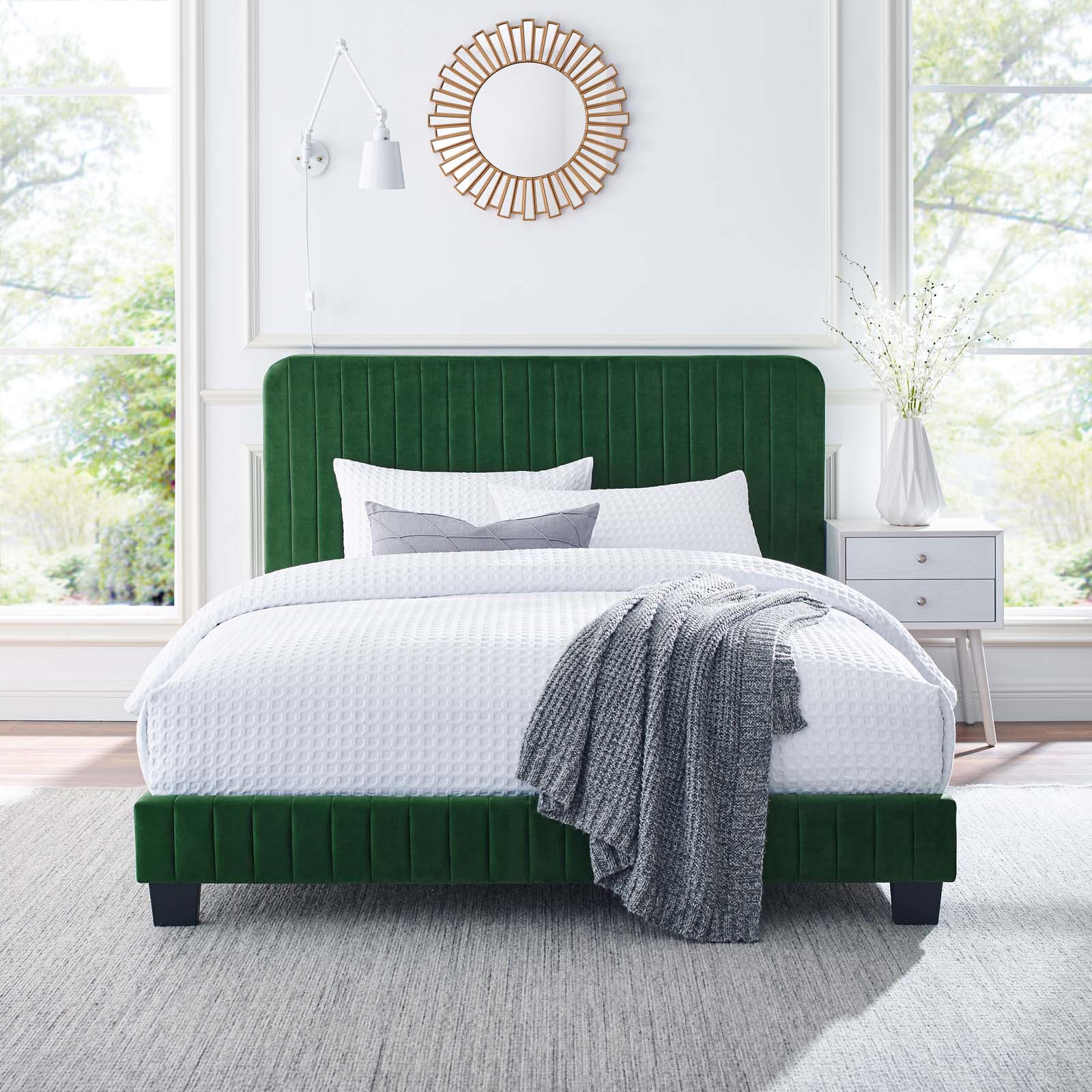 Modway Beds - Celine Channel Tufted Performance Velvet King Platform Bed Emerald