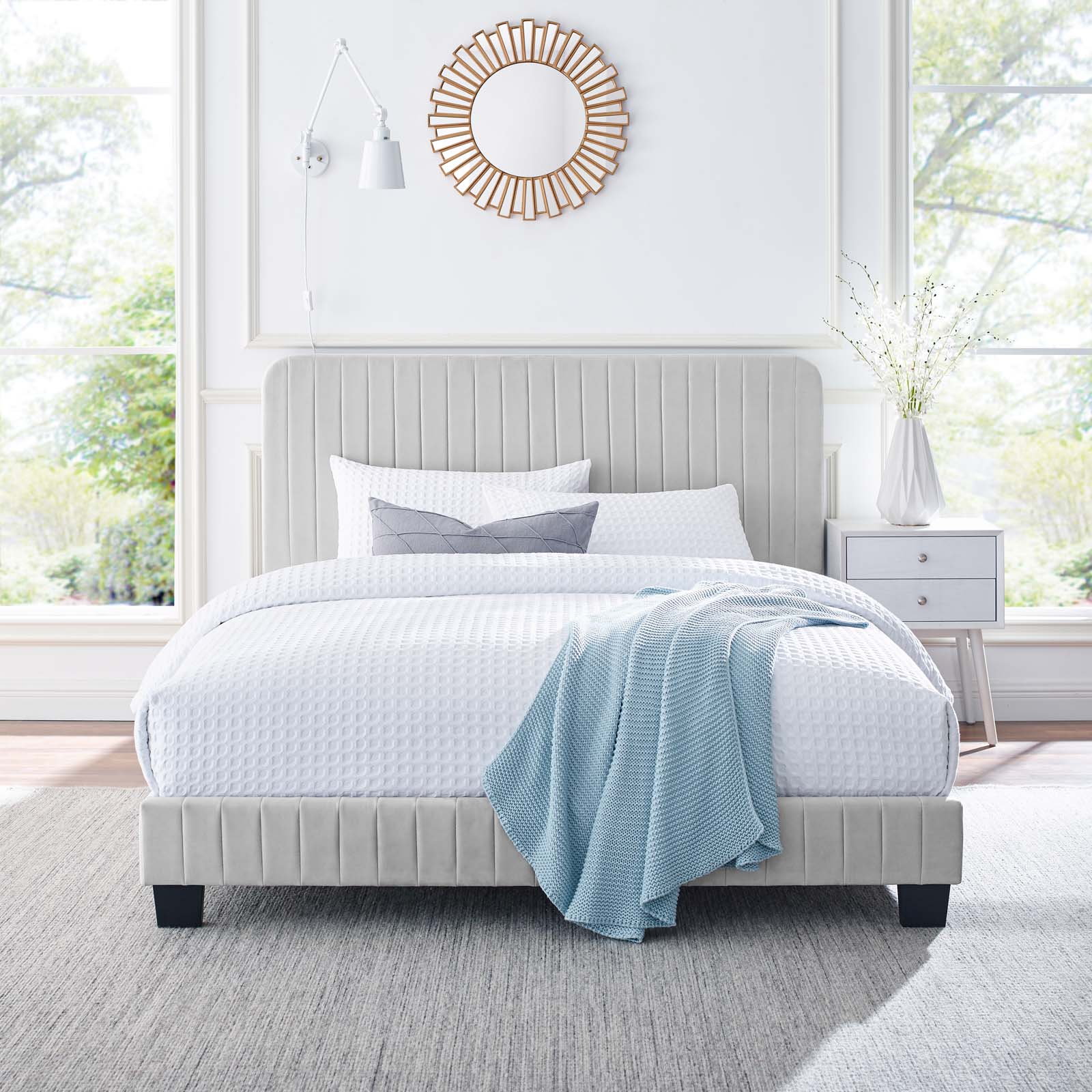 Modway Beds - Celine Channel Tufted Performance Velvet King Platform Bed Light Gray