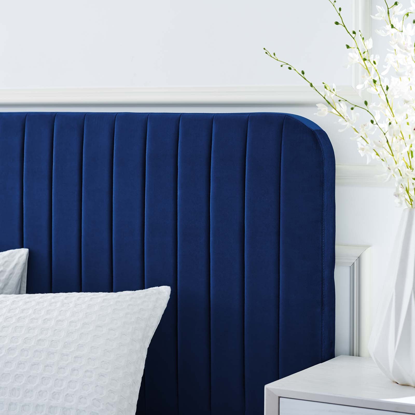 Modway Beds - Celine Channel Tufted Performance Velvet Full Platform Bed Navy