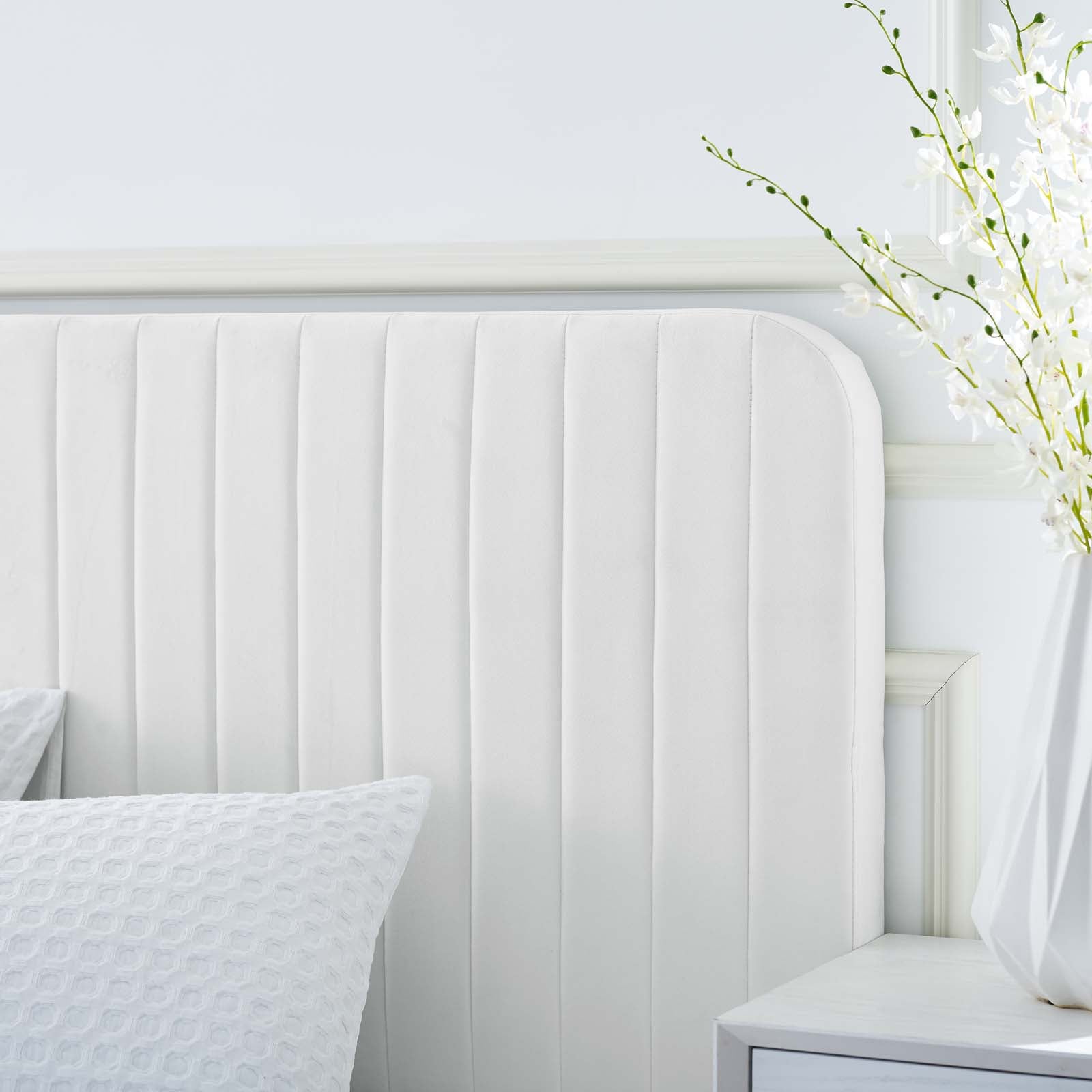 Modway Beds - Celine Channel Tufted Performance Velvet Full Platform Bed White