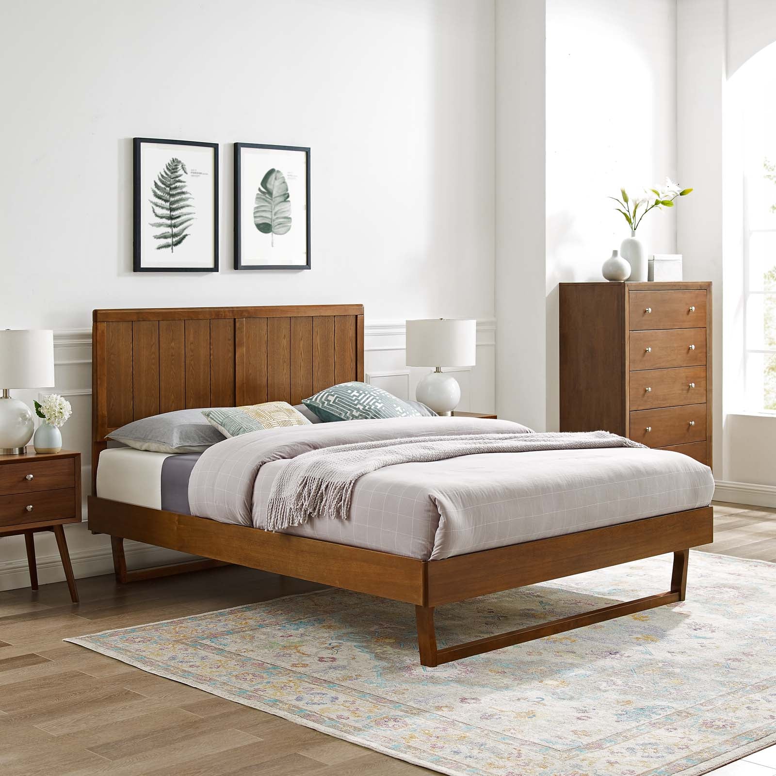 Modway Beds - Alana King Wood Platform Bed With Angular Frame Walnut