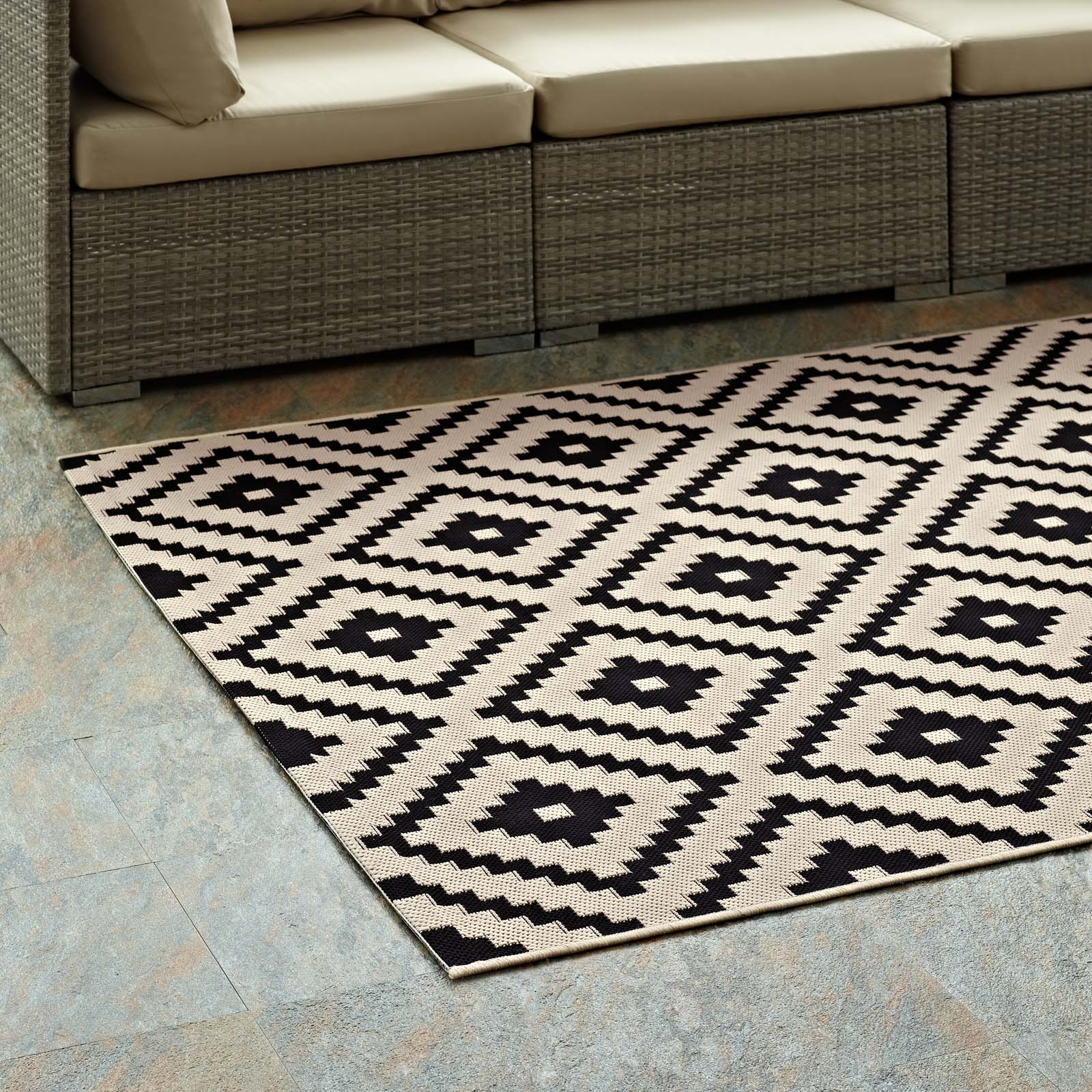 Modway Outdoor Rugs - Perplex Geometric Diamond 8x10 Outdoor Rug Black & Beige