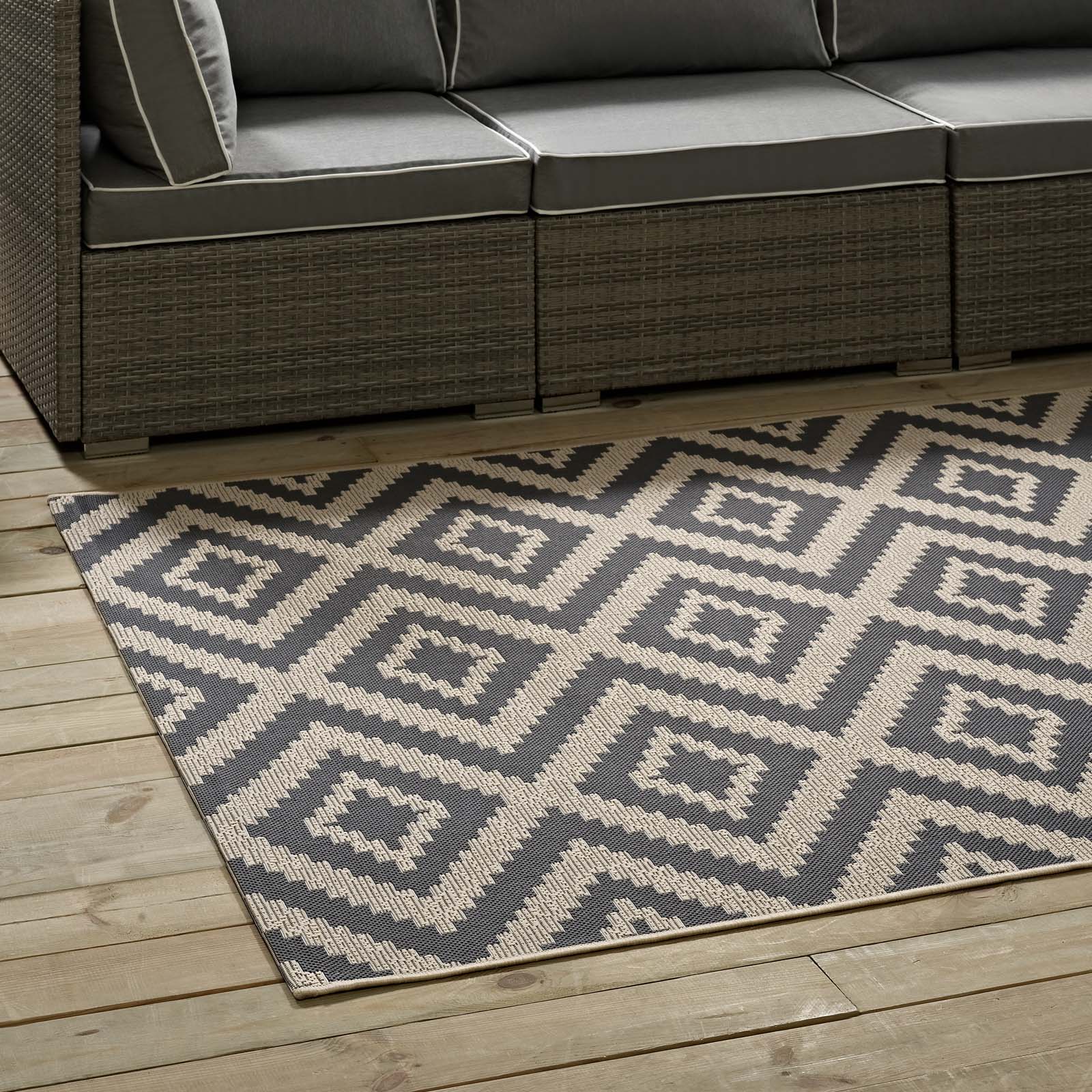 Modway Outdoor Rugs - Jagged Geometric Diamond Trellis 5'x8' Outdoor Area Rug Gray & Beige