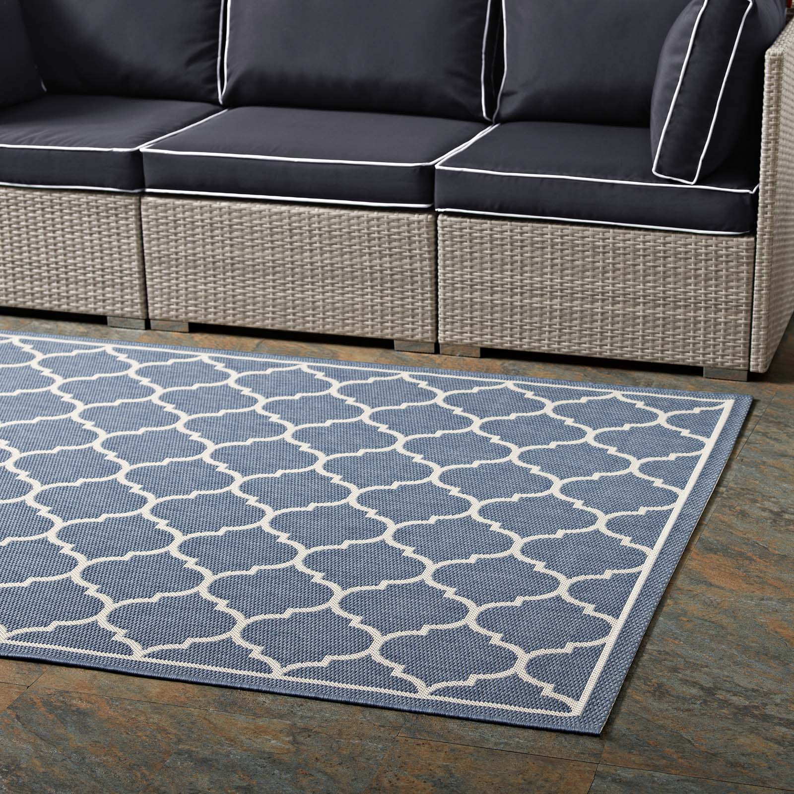 Modway Outdoor Rugs - Avena Moroccan Quatrefoil Trellis 5x8 Indoor and Outdoor Area Rug Blue & Beige