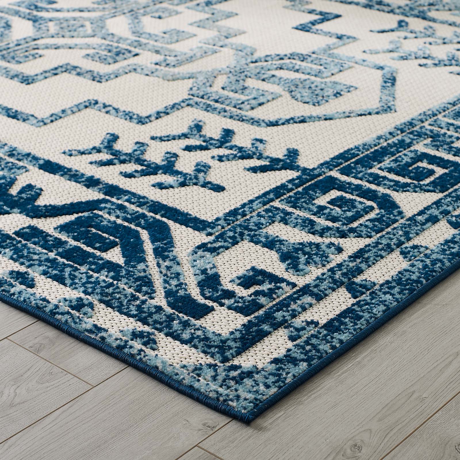 Modway Outdoor Rugs - Reflect Nyssa Distressed Aztec 5x8 Indoor/Outdoor Area Rug Ivory & Blue