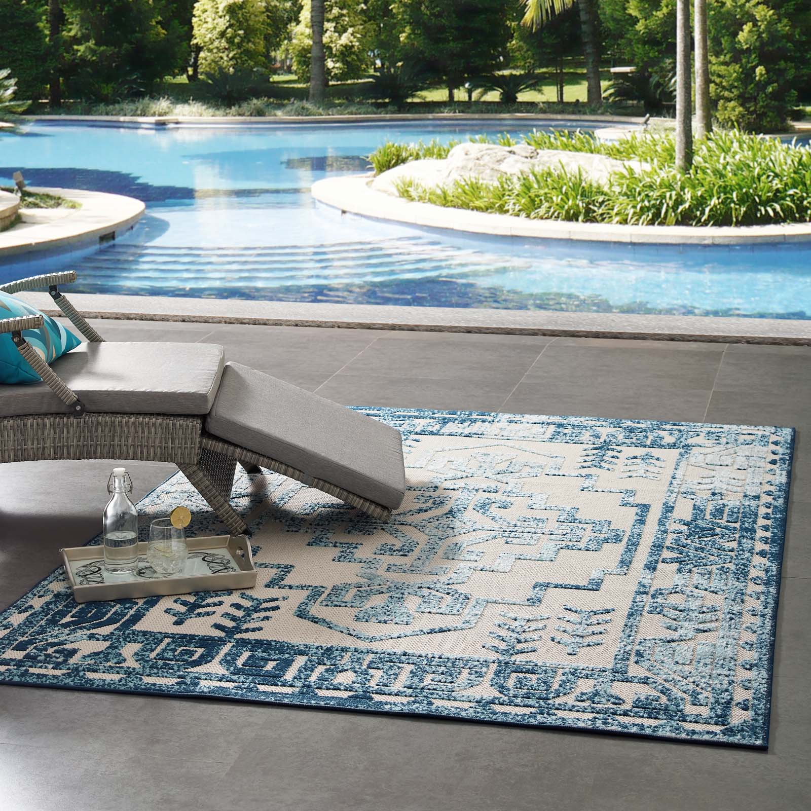 Modway Outdoor Rugs - Reflect Nyssa Distressed Aztec 5x8 Indoor/Outdoor Area Rug Ivory & Blue