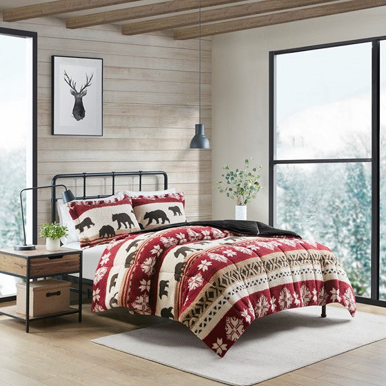 Olliix.com Comforters & Blankets - Print Sherpa Comforter Set Red/Black Cal King