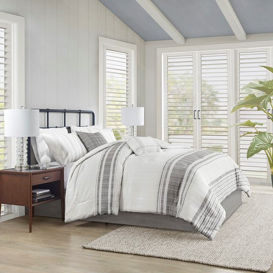 Olliix.com Comforters & Blankets - 6 Piece Cotton Jacquard Oversized Comforter Set White/Grey Queen
