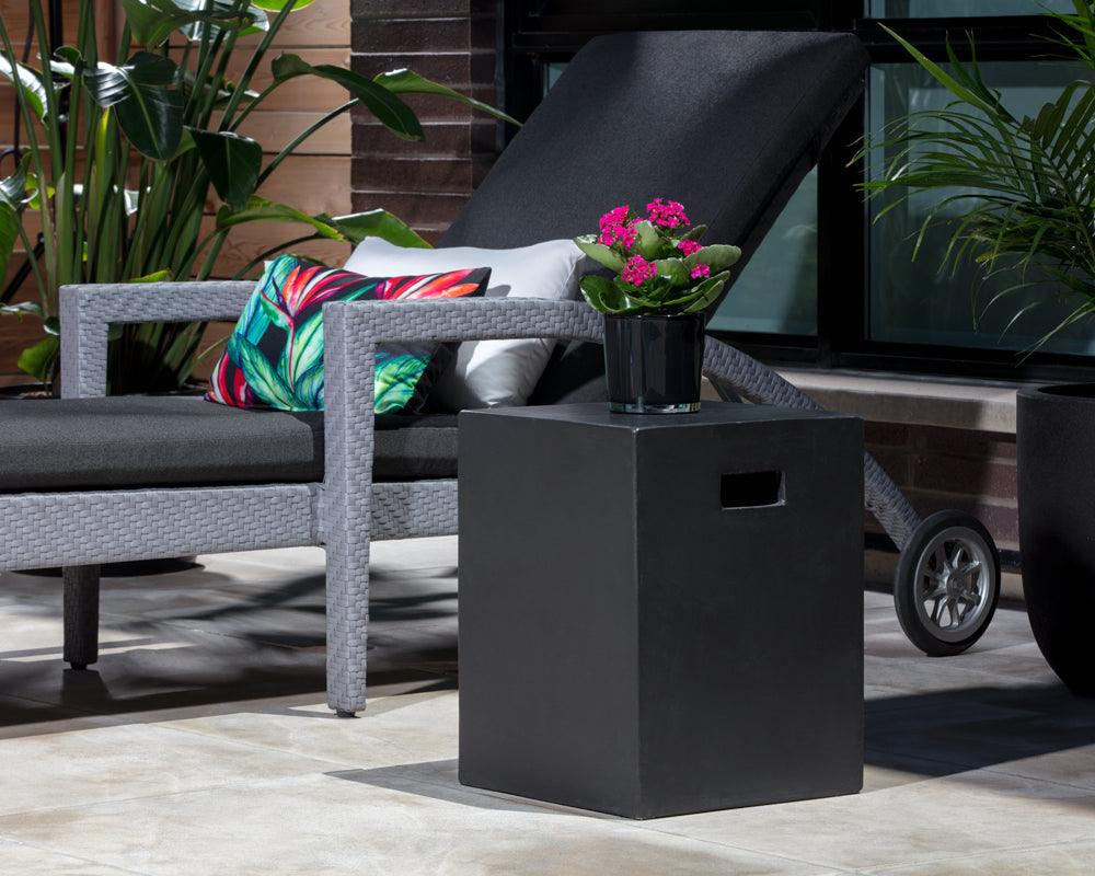 SUNPAN Side & End Tables - Castor End Table - Black