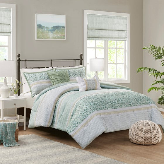 Olliix.com Comforters & Blankets - 5 Piece Seersucker Comforter Set with Throw Pillows Green Full/Queen